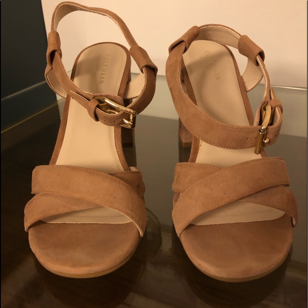 Cole Haan Size 8 Nude/Pink block heel sandal